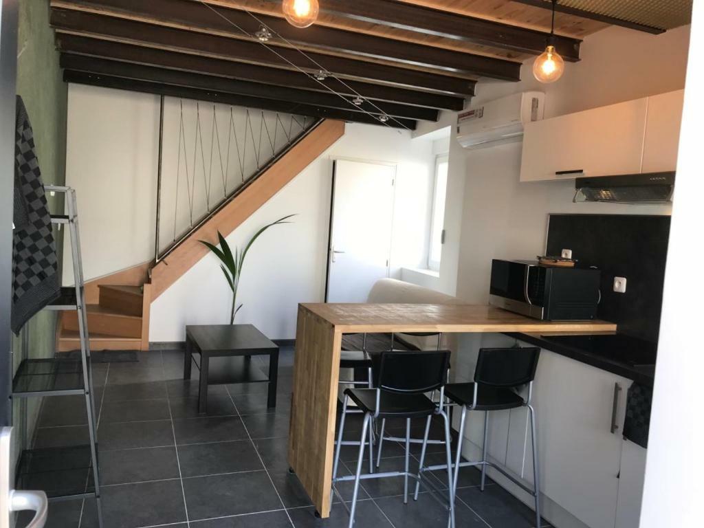 La Loire Et Ses Chateaux_2Courbouzon  エクステリア 写真